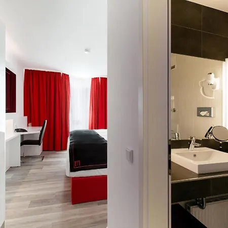 Dormero Muenchen-kirchheim Messe Hotel