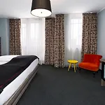 Dormero Muenchen-kirchheim Messe Отель