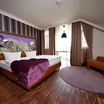 Отель Dormero Muenchen-kirchheim Messe 4*